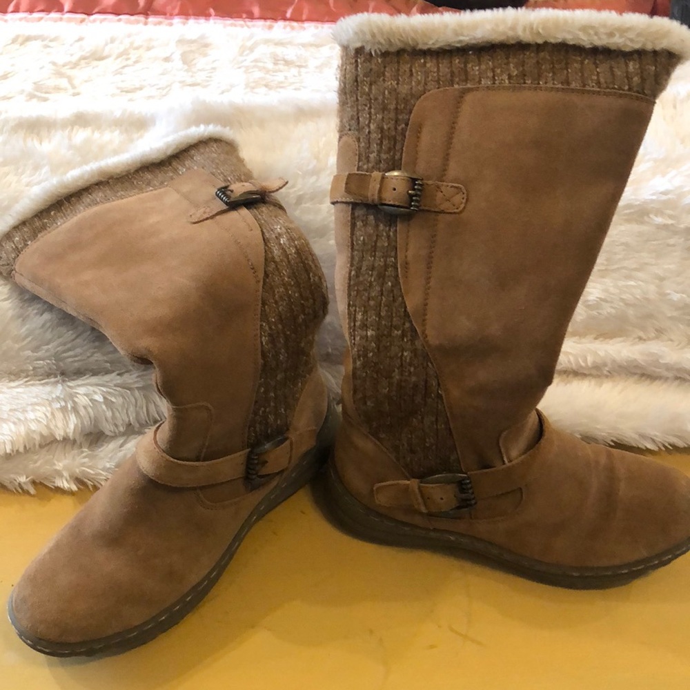 naturalizer suede boots